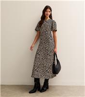 Women's Brown Crinkled Jersey Animal Print Short Sleeve Midi Dress New Look