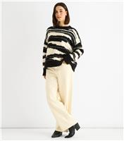 Women's Cream Abstract Oversized Knit Jumper Gini London New Look