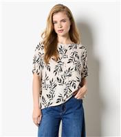Women's Stone Leaf Print T-Shirt Apricot New Look
