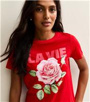 Women's Bright Red La Vie Rose Print Relaxed T-Shirt New Look