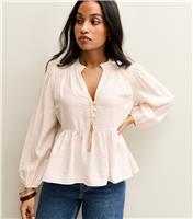 Women's Petite Off White Buttoned Peplum Blouse New Look