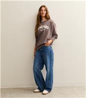 Women's Brown Chicago Logo Sweatshirt New Look