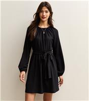Women's Black Crinkled Jersey Belted Mini Dress New Look