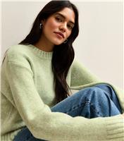 Women's Green Short Midweight Knit Jumper New Look