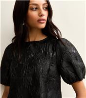 Women's Black Floral Jacquard Short Sleeve Top New Look