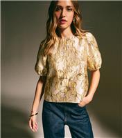Women's Gold Floral Jacquard Short Sleeve Top New Look