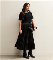 Women's Petite Black Faux Leather Pleated Midi Skirt New Look