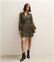 Women's Green Spotty Crinkled Long Sleeve Mini Dress New Look