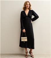 Women's Black Plisse V-Neck Midi Dress New Look