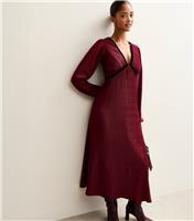 Women's Dark Burgundy Plisse V-Neck Midi Dress New Look