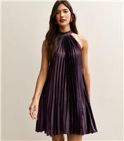 Women's Dark Burgundy Pleated Halterneck Mini Dress New Look