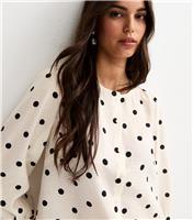 Women's White Spot Print Crinkle Texture Blouse New Look