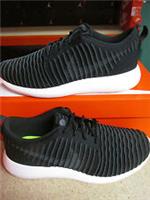 Nike Roshe Two Flyknit Mens Running Trainers 844833 001 Sneakers Shoes