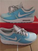 Nike Air Max Zero Essential GS Running Trainers 881229 002 Sneakers CLEARANCE