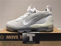 Nike Air Vapormax 2021 FK Flyknit ~ DC4112 100 ~ Uk Size 5 ~ Euro 38.5