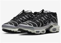 Nike Air Max Plus Womens Trainers Black/Silver FD0799 001 Size UK 3.5_4.5_5