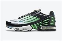 Mens Nike Air Max Plus III Trainers DM2835 001 White/Green Size UK 7 EU 41