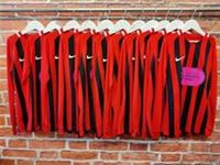 BNWT BUNDLE X15 NIKE RED BLACK NUMBERED FOOTBALL TEAM TOPS MEDIUM LARGE