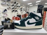 Nike Air Jordan 1 Mid White/Green ~ BQ6472 133 ~ Uk Size 6.5 ~ Euro 40.5