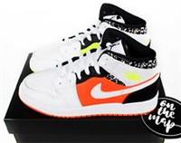 Nike Air Jordan 1 Retro Mid Composition Notebook Orange Volt GS UK4.5 US 5 7 New