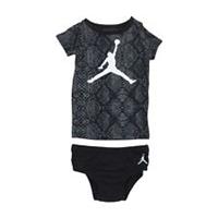 Nike Air Jordan 2 Piece Set Age 3 Months Baby Toddlers Black T Shirt Pants BNWT