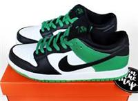 Nike SB Dunk Low Pro Classic Lucky Green Black White UK 12 US 13 BQ6817-302 New