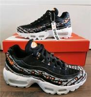100% Authentic Nike Air Max 95 Se Rare OG just do it Trainers Unisex UK 4 BNIB
