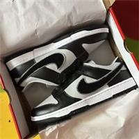 NIKE DUNK LOW CHENILLE SWOOSH BLACK GREY UK11 £ TRUSTED SELLER £ UNDER RRP ££