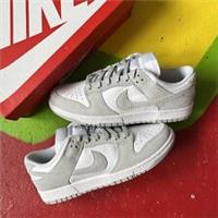 NIKE DUNK LOW GREY CORDUROY UK9 £ TRUSTED SELLER £ QUICK DISPATCH £ UNDER RRP