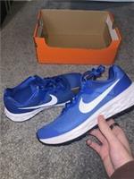 Nike Revolution 6 Blue Size UK 5 DD1096-411 NEW BOXED