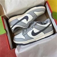 NIKE DUNK LOW GS PLATINUM TINT LIGHT CARBON UK6 / 40EU 🤍TRUSTED SELLER🤍