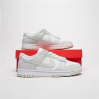 NIKE Dunk Low Women's White/Grey SIZE 8 Trainers