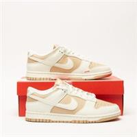 NIKE Dunk Low Next Nature Women's Brown SIZE 7.5 Trainers