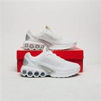 NIKE Air Max Dn Junior White SIZE 6 Trainers