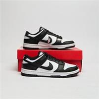 NIKE Dunk Low Women's White/Black SIZE 3.5 Trainers
