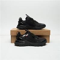 NIKE React Vision Junior Black SIZE 4 Trainers