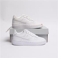 NIKE Air Force 1 '07 LV8 Children's White SIZE 10 Trainers