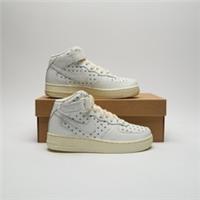 NIKE Air Force 1 Mid Women's White SIZE 4 Trainers