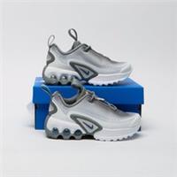 NIKE Air Max Dn Children's White SIZE 7.5 Trainers
