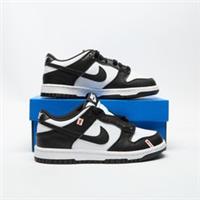 NIKE Dunk Low Junior White SIZE 4.5 Trainers
