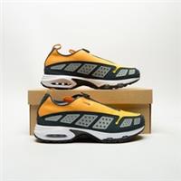 NIKE Air Max SNDR Women's Yellow SIZE 9.5 Trainers