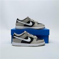 NIKE Dunk Low Children's Black SIZE 1.5 Trainers