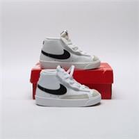 NIKE Blazer Mid '77 Infant White/Black SIZE 6.5 Trainers