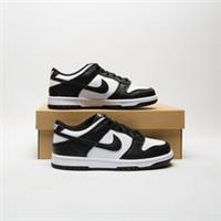NIKE Dunk Low Junior White SIZE 5 Trainers