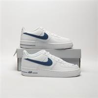 NIKE Air Force 1 Embroidered Swoosh Junior White SIZE 5 Trainers
