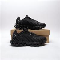 NIKE Air Max Dn8 Junior Black SIZE 6 Trainers