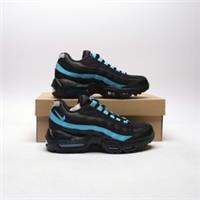 NIKE Air Max 95 Junior Black SIZE 5.5 Trainers