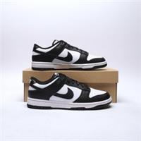 NIKE Dunk Low Women's White/Black SIZE 6.5 Trainers