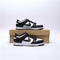 NIKE Dunk Low Children's White/Black SIZE 2.5 Trainers