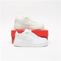 NIKE Air Force 1 Low Infant White SIZE 8.5 Trainers